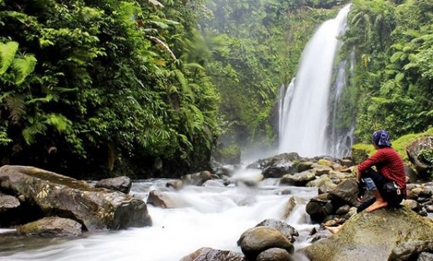 Top 10+ Foto Curug Gomblang Purwokerto, Harga Tikek Masuk, Lokasi Alamat, Jam Buka Tutup + Rute Jalan Menuju Wisata
