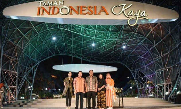 top 10+ foto indahnya taman indonesia kaya semarang