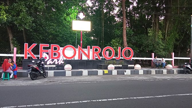 Top 10+ Foto Taman Kebon Rojo Harga Tiket, Fasilitas, Daya Tarik, Permainan