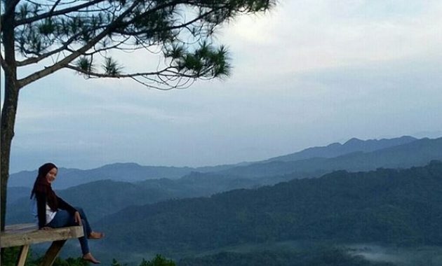 top 10+ gambar bukit langit kebumen, lokasi alamat, rute jalur menuju ke sana + keindahan di sekitar wisata