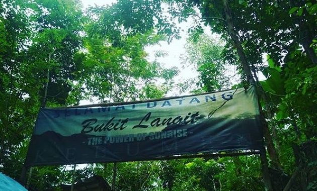 top 10+ gambar bukit langit kebumen, lokasi alamat, rute jalur menuju ke sana + keindahan di sekitar wisata
