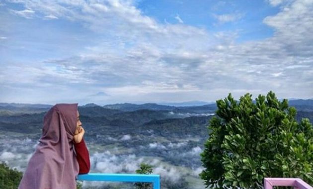 top 10+ gambar bukit langit kebumen, lokasi alamat, rute jalur menuju ke sana + keindahan di sekitar wisata