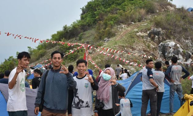 top 10+ gambar bukit larangan gresik, lokasi alamat + history tragedi rahasia