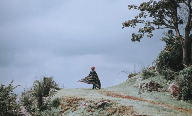 top 10+ gambar bukit larangan gresik, lokasi alamat + history tragedi rahasia