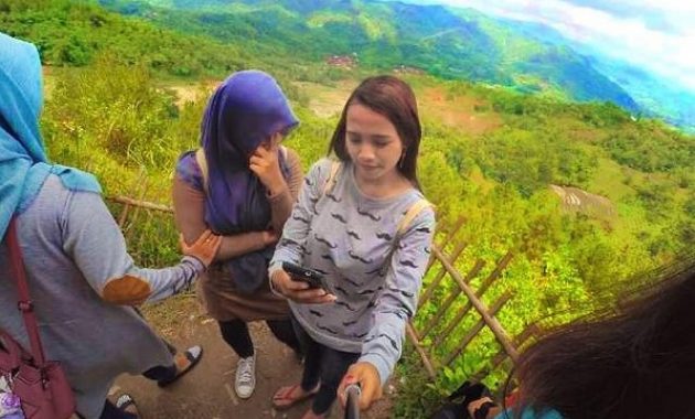 top 10+ gambar bukit pentulu indah kebumen, harga tiket masuk, lokasi alamat, rute jalur menuju wisata + jam buka tutup