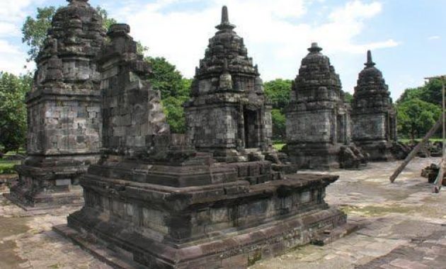 top 10+ gambar candi lumbung klaten, lokasi alamat, penginapan di sekitar area + penemuan pendiri pembuat prasasti