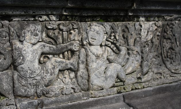 top 10+ gambar candi sojiwan klaten, harga tiket masuk, sejarah legenda, lokasi alamat, jam buka tutup, misteri mitos + keunikan relief