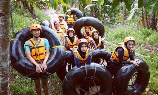 top 10+ gambar curug cigumawang banten, tiket masuk wisata, lokasi alamat, jam buka, sejarah legenda + nomer telepon