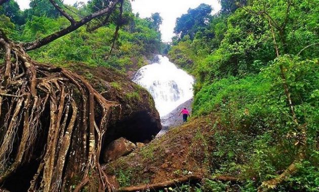 top 10+ gambar curug winong wonosobo, harga tiket masuk wisata, lokasi alamat, sejarah legenda + jam buka tutup