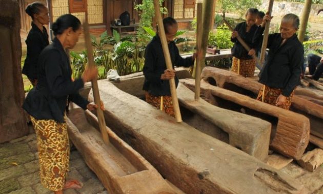 top 10+ gambar desa wisata osing kampung kemiren banyuwangi, hotel cottage penginapan + asal usul