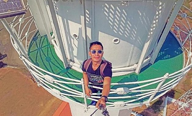 top 10+ gambar mercusuar sembilangan madura, lokasi alamat, jam buka + keindahan di atas sana