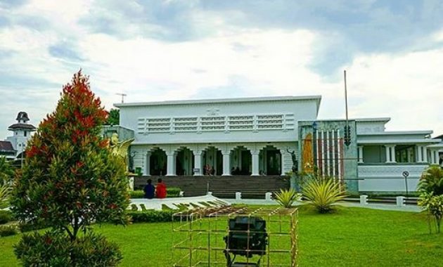 top 10+ gambar museum mulawarman balikpapan, sejarah legenda, lokasi alamat, peninggalan benda yang ada di dalam wisata + jam buka tutup
