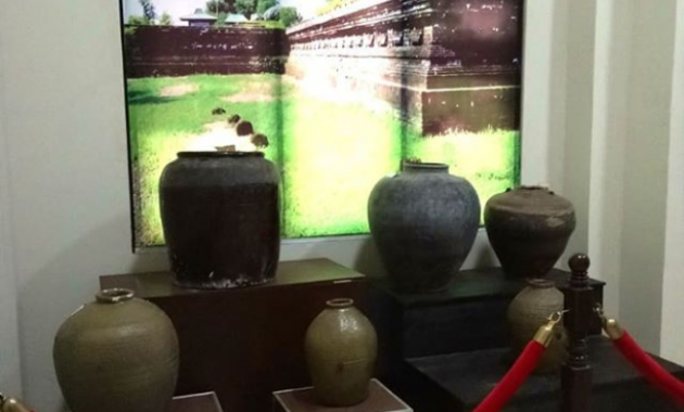 top 10+ gambar museum sunan giri gresik, lokasi alamat, jam buka + koleksi