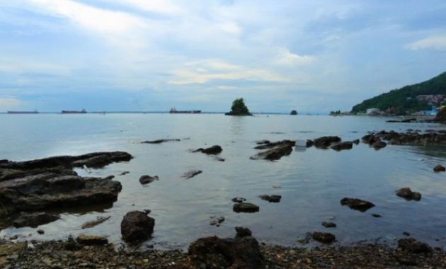top 10+ gambar pantai batu balikpapan, lokasi alamat, penginapan hotel + fasilitas yang di sediakan wisata
