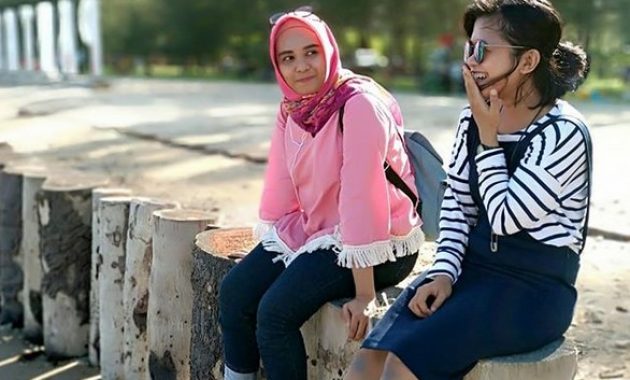 top 10+ gambar pantai lamaru balikpapan, lokasi alamat, penginapan hotel villa, fasilitas di sekitar + jalan menuju ke sana