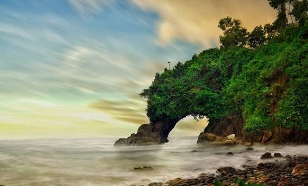 Top 10+ Gambar Pantai Pasir Kebumen, Lokasi Alamat, Villa di Sekitar + Jalur Menuju Wisata
