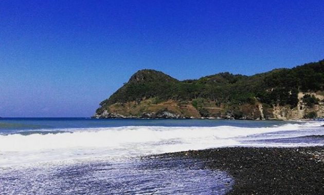 top 10+ gambar pantai pasir kebumen, lokasi alamat, villa di sekitar + jalur menuju wisata