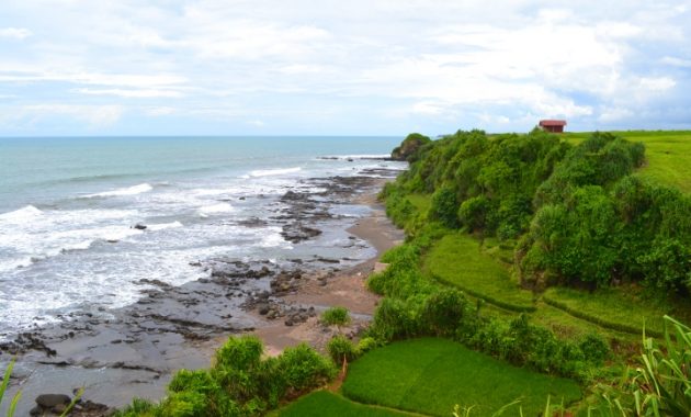 top 10+ gambar pantai pasir kebumen, lokasi alamat, villa di sekitar + jalur menuju wisata