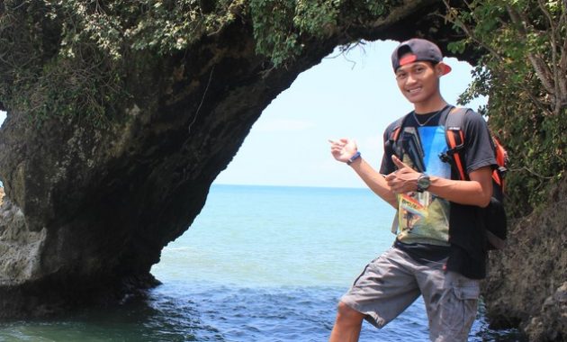 top 10+ gambar pantai pasir kebumen, lokasi alamat, villa di sekitar + jalur menuju wisata
