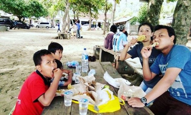 top 10+ gambar pantai rajegwesi banyuwangi + alamat letak rute akses menuju lokasi