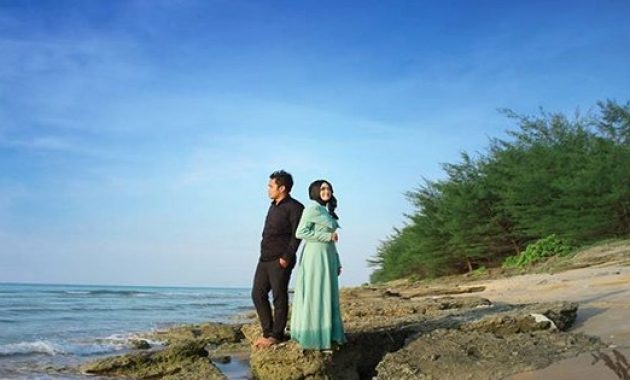 top 10+ gambar pantai slopeng madura, rute menuju wisata, lokasi alamat, jam buka + fasilitas di sekitar