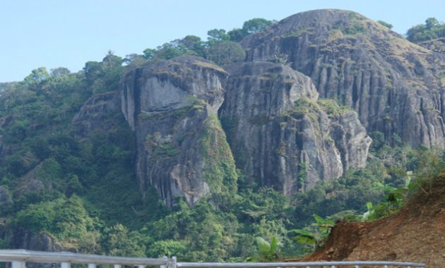 top 10+ gambar pegunungan karst makassar, pengertian manfaat + akses jalan menuju lokasi