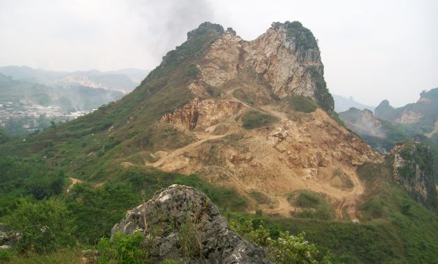 top 10+ gambar pegunungan karst makassar, pengertian manfaat + akses jalan menuju lokasi