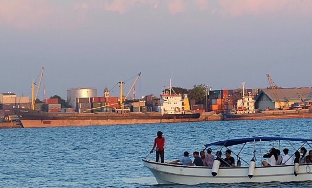top 10+ gambar pulau kayangan makassar, harga tiket masuk, lokasi alamat, penginapan hotel + keindahan keunikan di setikar wisata