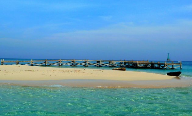 top 10+ gambar pulau kodingareng keke, harga tiket masuk, lokasi alamat, keindahan di sekitar area + rute jalan menuju wisata