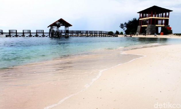 top 10+ gambar pulau kodingareng keke, harga tiket masuk, lokasi alamat, keindahan di sekitar area + rute jalan menuju wisata