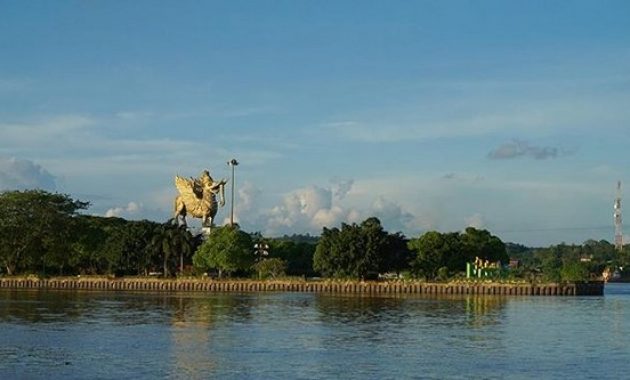 top 10+ gambar pulau kumala balikpapan, harga tiket masuk, lokasi alamat, misteri mitos + jute menuju ke sana