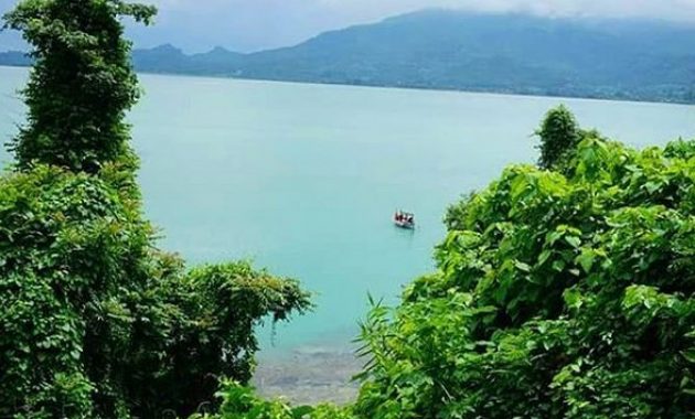 top 10+ gambar pulau mandalika jepara, lokasi alamat, jam buka tutup, keindahan wisata + misteri mitos