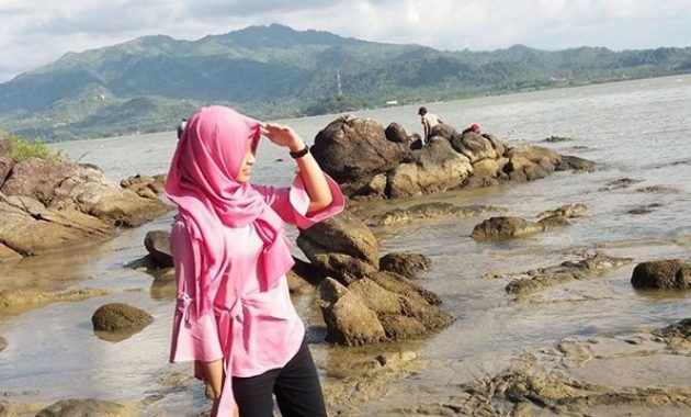 top 10+ gambar pulau mandalika jepara, lokasi alamat, jam buka tutup, keindahan wisata + misteri mitos