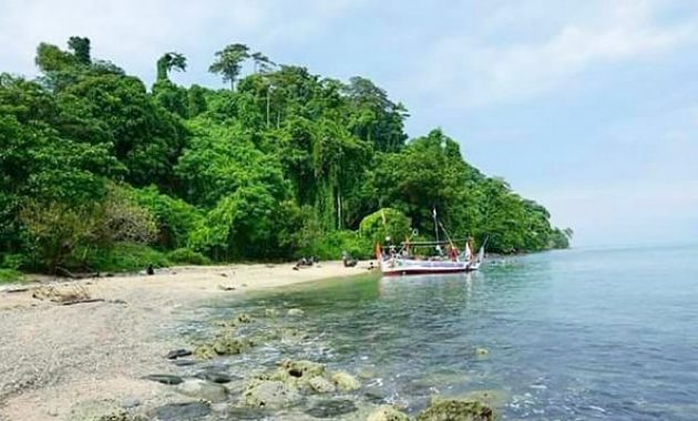 top 10+ gambar pulau mandalika jepara, lokasi alamat, jam buka tutup, keindahan wisata + misteri mitos