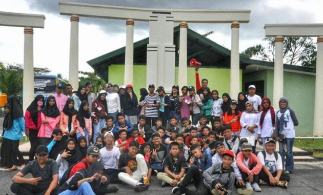 top 10+ gambar tugu australia balikpapan, lokasi alamat, jam buka tutup + tempat pertama kali di kuasai jepang?