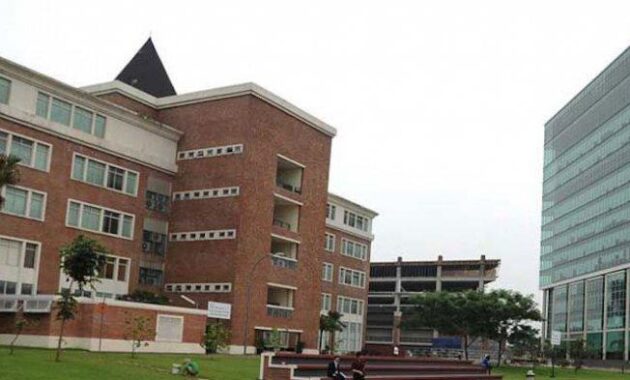 top 10+ kampus termahal di indonesia, adakah almamatermu?