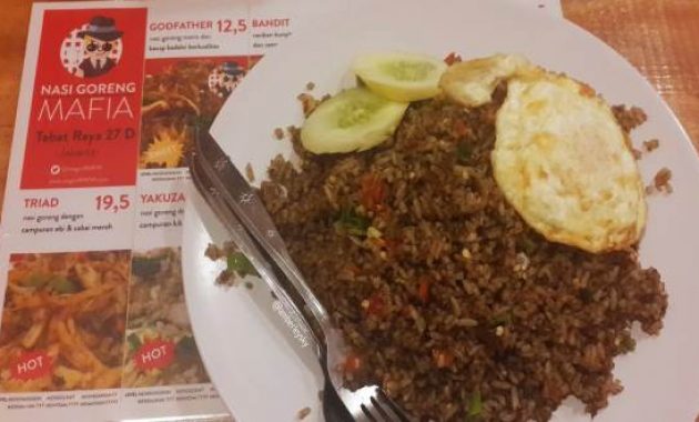 top 10+ kedai nasi goreng enak di bandung, murah meriah mulai 13 ribuan saja!