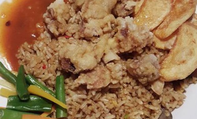 top 10+ kedai nasi goreng enak di bandung, murah meriah mulai 13 ribuan saja!