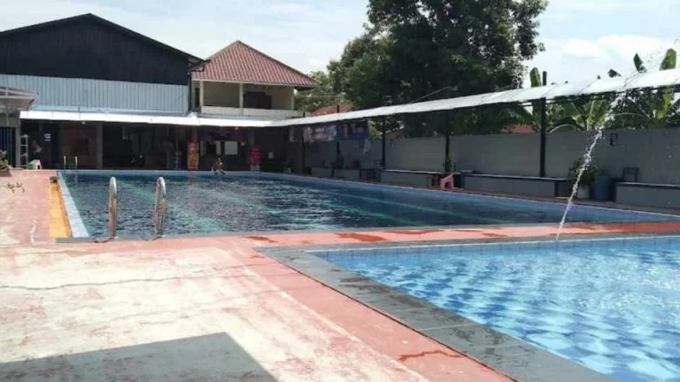 kolam renang di demak, objek wisata di demak, pemandian di demak, tempat wisata di demak, waterboom di demak, waterpark di demak, top 10+ kolam renang di demak terbesar & terbaik, wahana bermain lengkap!