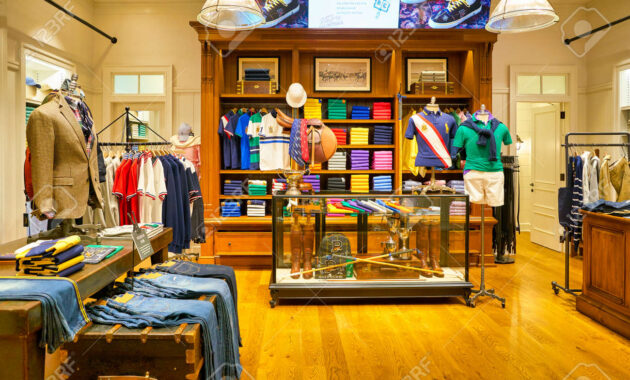 top 10+ merk baju termahal di dunia, buat kalian yang bergelimang harta