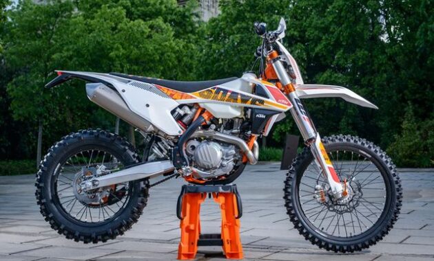 top 10+ motor trail termahal, cocok buat kalian yang memiliki jiwa petualang!