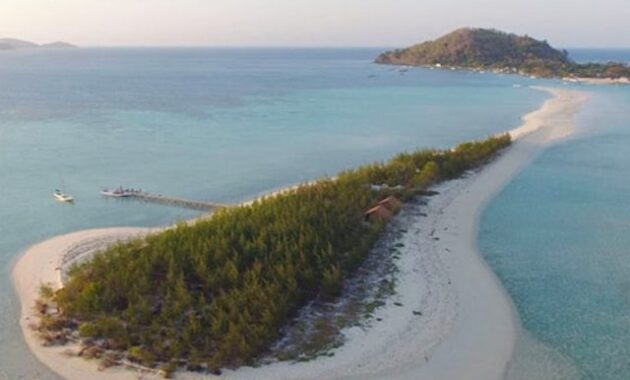 top 10+ pulau eksotis di jawa timur ini jangan sampai kamu lewatkan