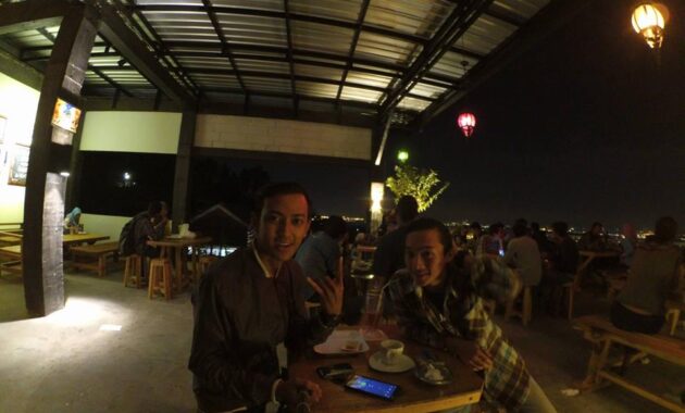 top 10+ referensi cafe paling favorit dan populer di gresik ini yuk, biar kamu makin hits!
