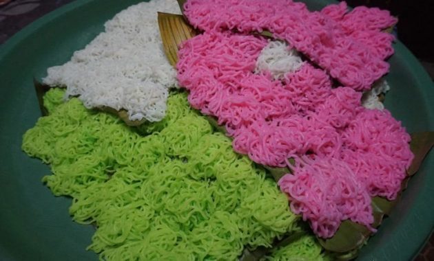 top 10+ referensi kue dan jajanan khas daerah banyuwangi yang lezat, manakah yang ingin kalian coba?