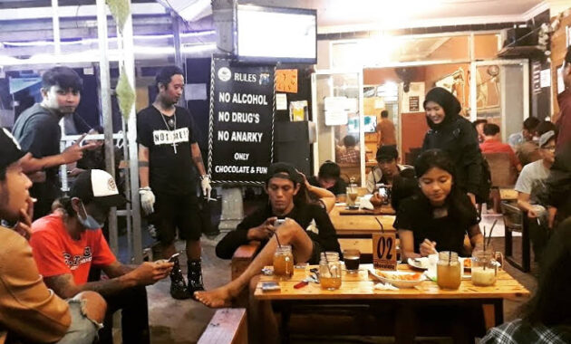 top 10+ referensi tempat nongkrong di daerah kediri cozy dan kekinian, wajib untuk kalian coba!