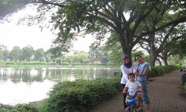 top 10+ referensi wisata danau cantik di daerah kalimantan timur ini bak surga tersembunyi!