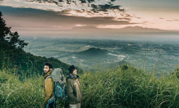 top 10+ referensi wisata gunung di daerah kediri yang sangat indah, cocok buat kamu para petualang