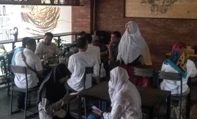 top 10+ rekomendasi cafe daerah cianjur ini paling diserbu oleh kaum milenials, kamu nggak mau ikutan?
