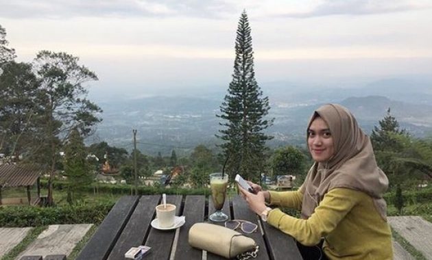 top 10+ rekomendasi cafe yang sangat kece di daerah semarang untuk dinner romantis bersama pasangan