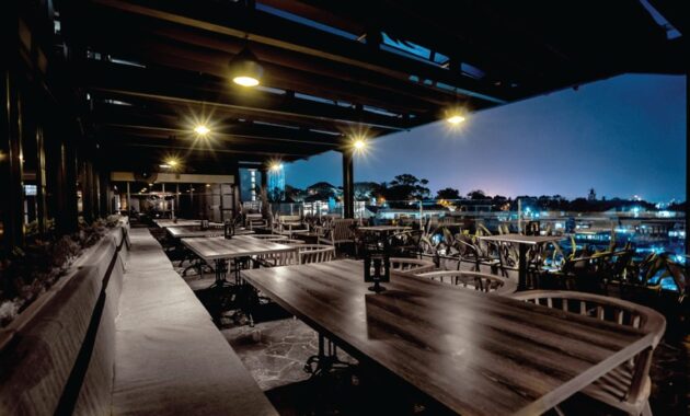 top 10+ rekomendasi cafe yang sangat kece di daerah semarang untuk dinner romantis bersama pasangan